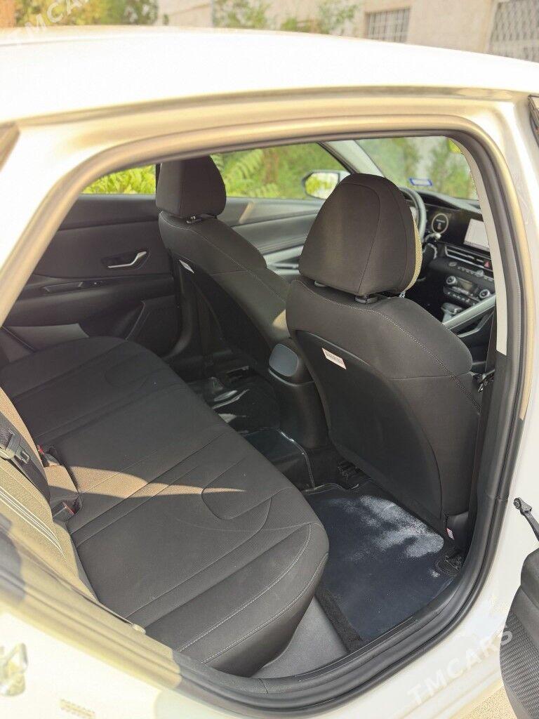 Hyundai Elantra 2023 - 266 000 TMT - Ашхабад - img 5