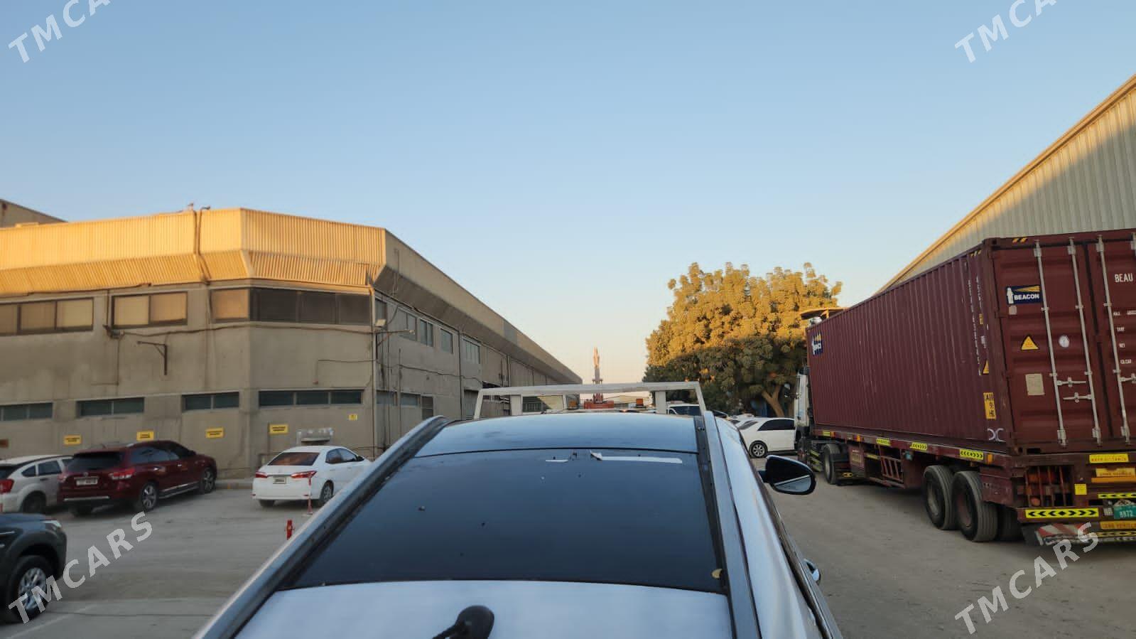 Kia Sorento 2020 - 330 000 TMT - Ýolöten - img 3