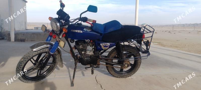 Fekon FK150-8G 2012 - 6 000 TMT - Этрек - img 1