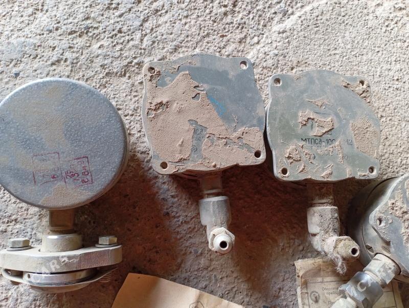 манометр manometr - 10 мкр - img 4