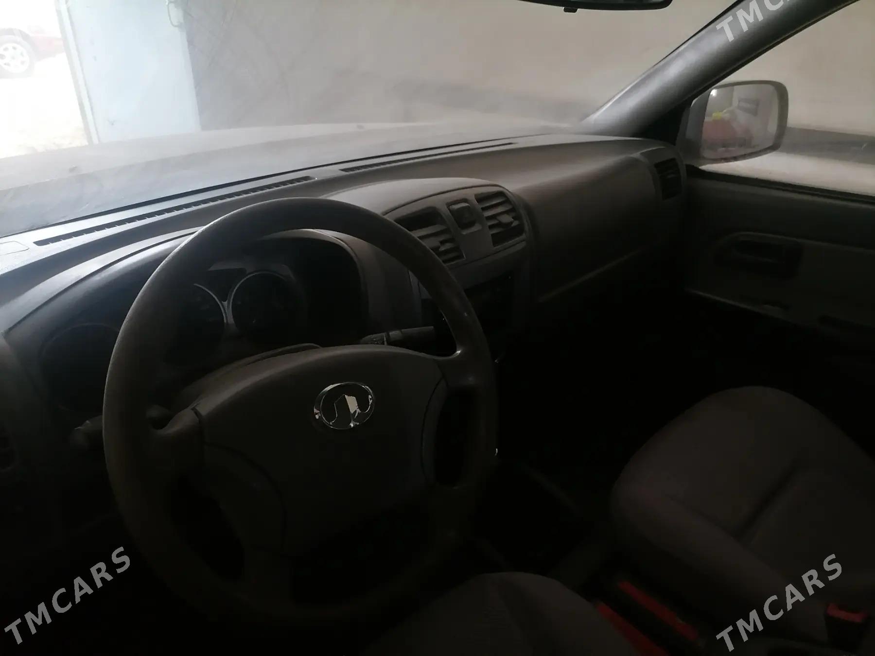 Toyota Hilux 2011 - 100 000 TMT - Дашогуз - img 10