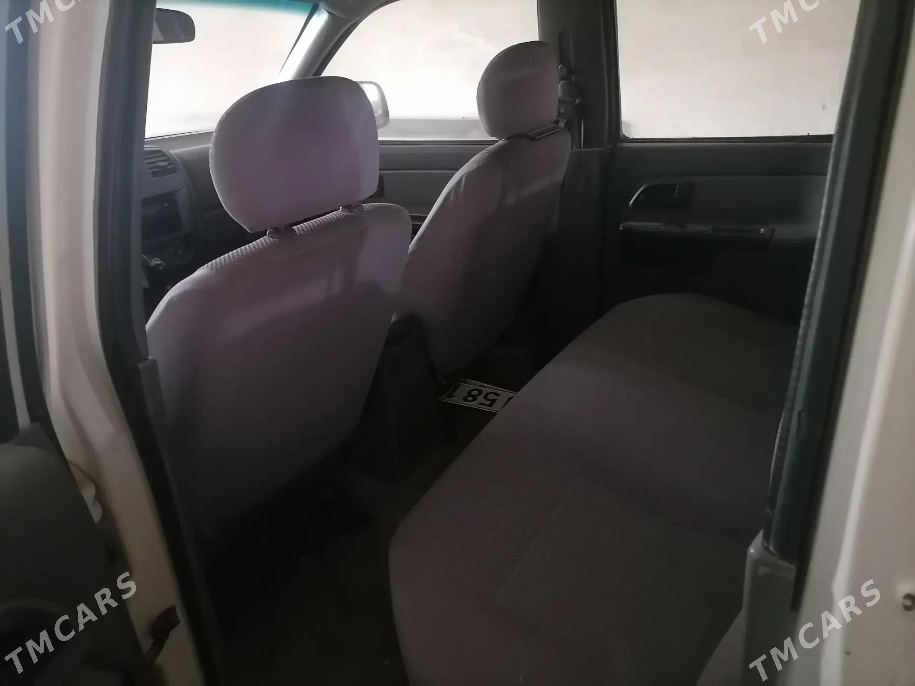 Toyota Hilux 2011 - 100 000 TMT - Дашогуз - img 6