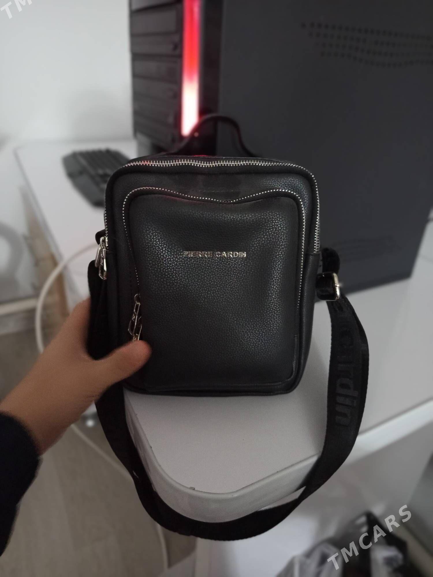 Pierre Cardin - Ашхабад - img 1