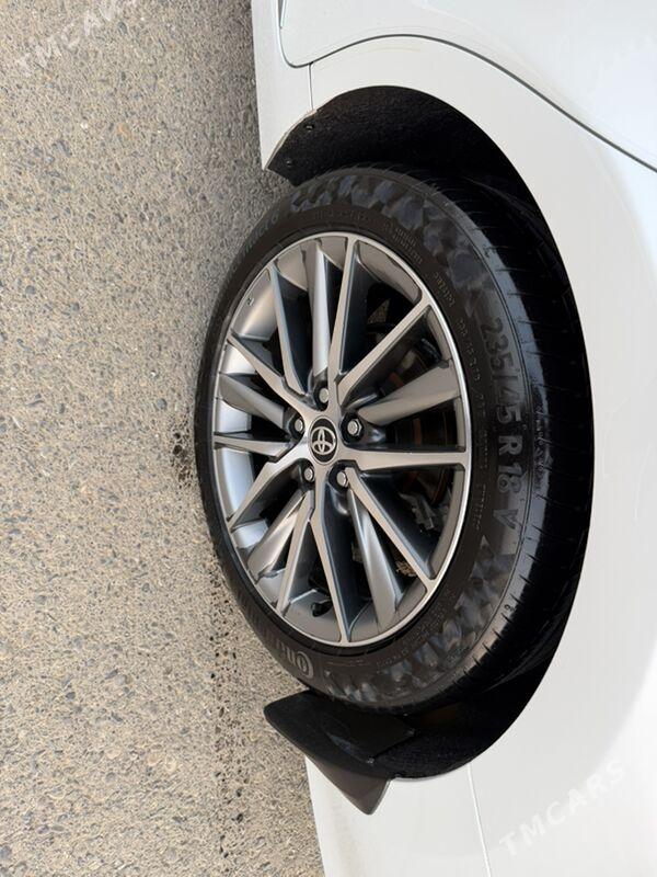 Toyota Camry 2022 - 563 000 TMT - Ашхабад - img 5