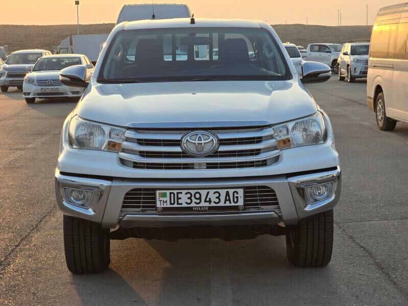 Toyota Hilux 2016 - 485 000 TMT - Ашхабад - img 4