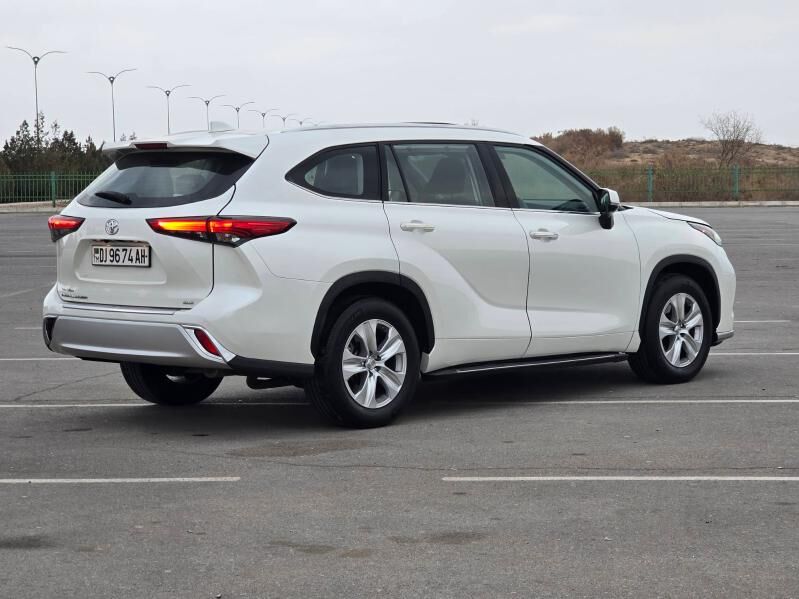 Toyota Highlander 2021 - 590 000 TMT - Aşgabat - img 7