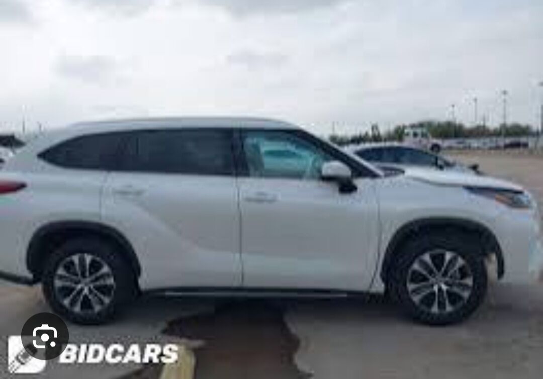 Toyota Highlander 2021 - 590 000 TMT - Aşgabat - img 3