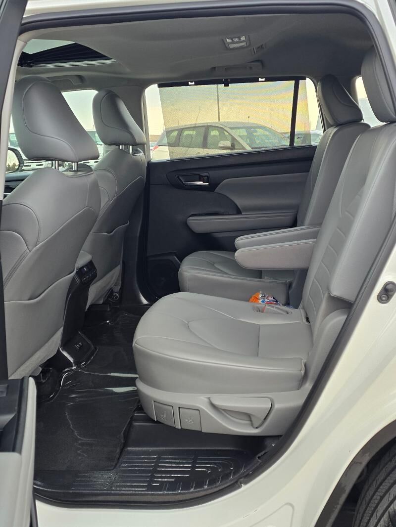 Toyota Highlander 2021 - 590 000 TMT - Aşgabat - img 9