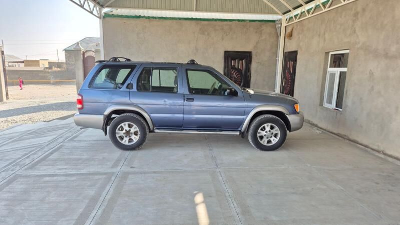 Nissan Pathfinder 2000 - 125 000 TMT - Bäherden - img 3