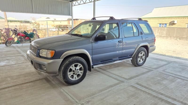 Nissan Pathfinder 2000 - 125 000 TMT - Bäherden - img 5