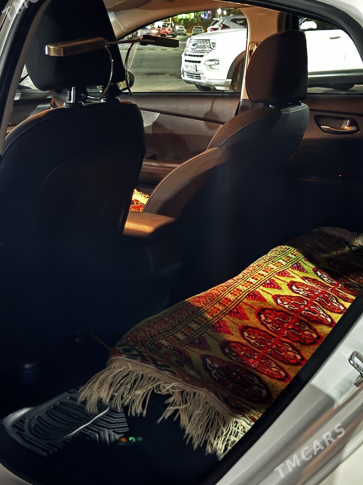 Kia Forte 2021 - 240 000 TMT - Улица Ататурка - img 7