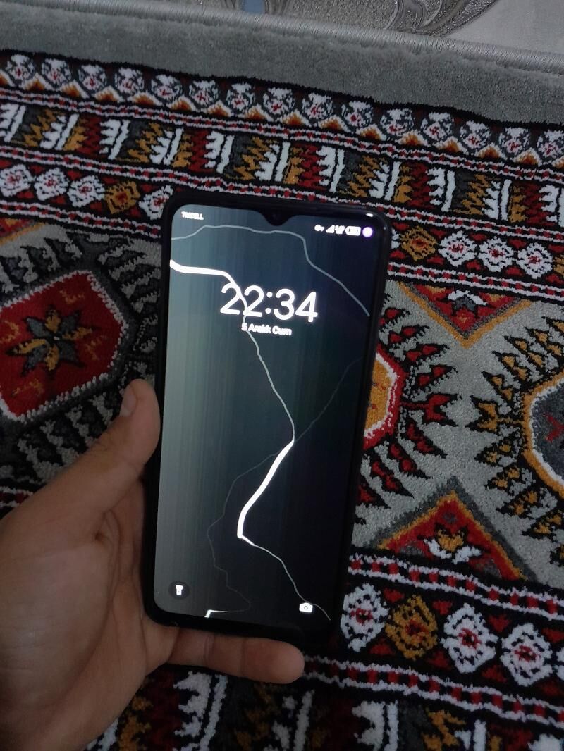 TECNO SPARK 10 8+8/128 - Гёкдже - img 1