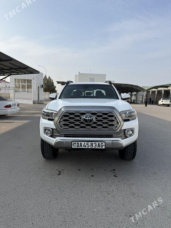 Toyota Tacoma 2019 - 405 000 TMT - Ашхабад - img 1