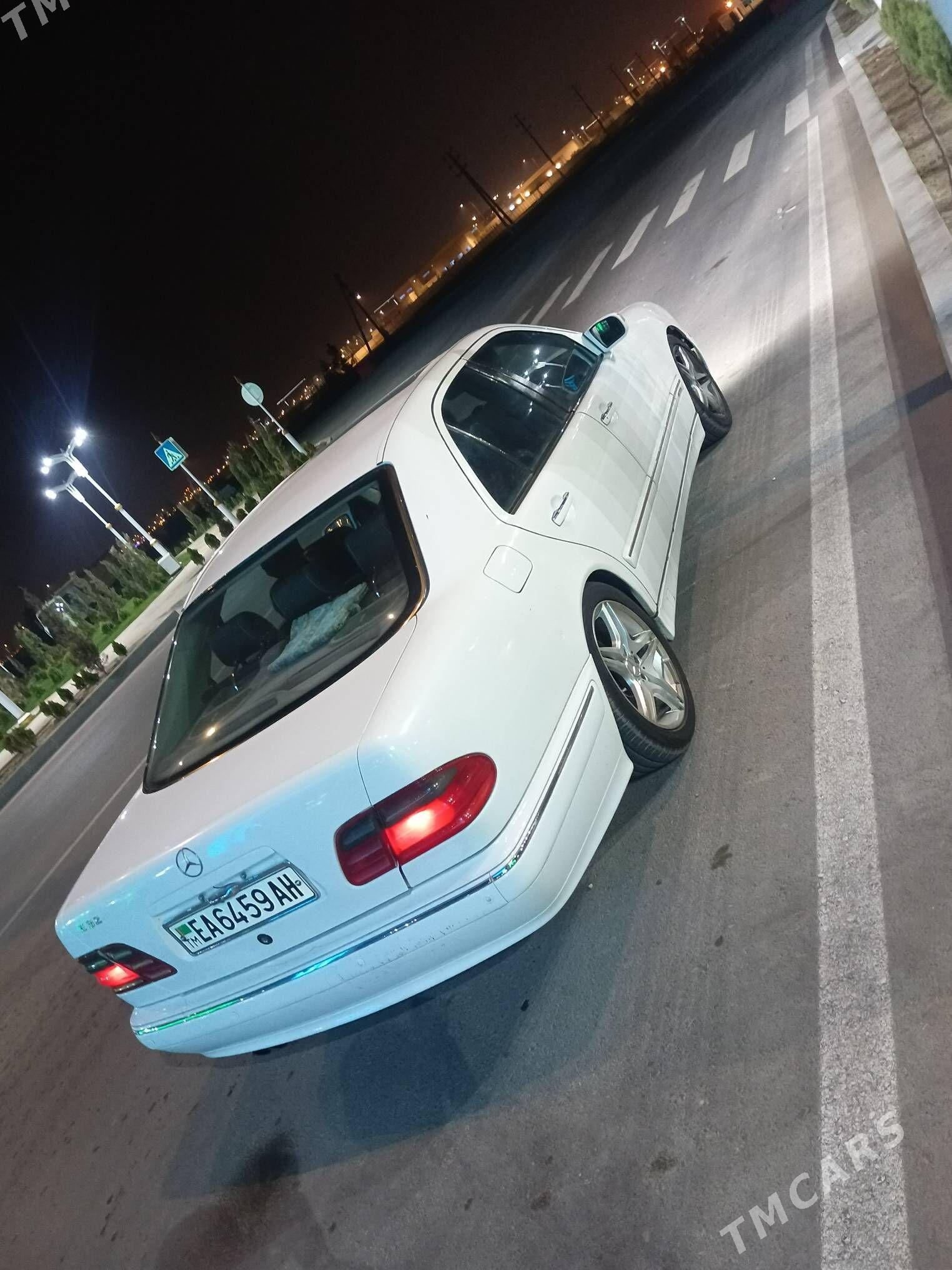 Mercedes-Benz E320 2001 - 110 000 TMT - Гёкдепе - img 5