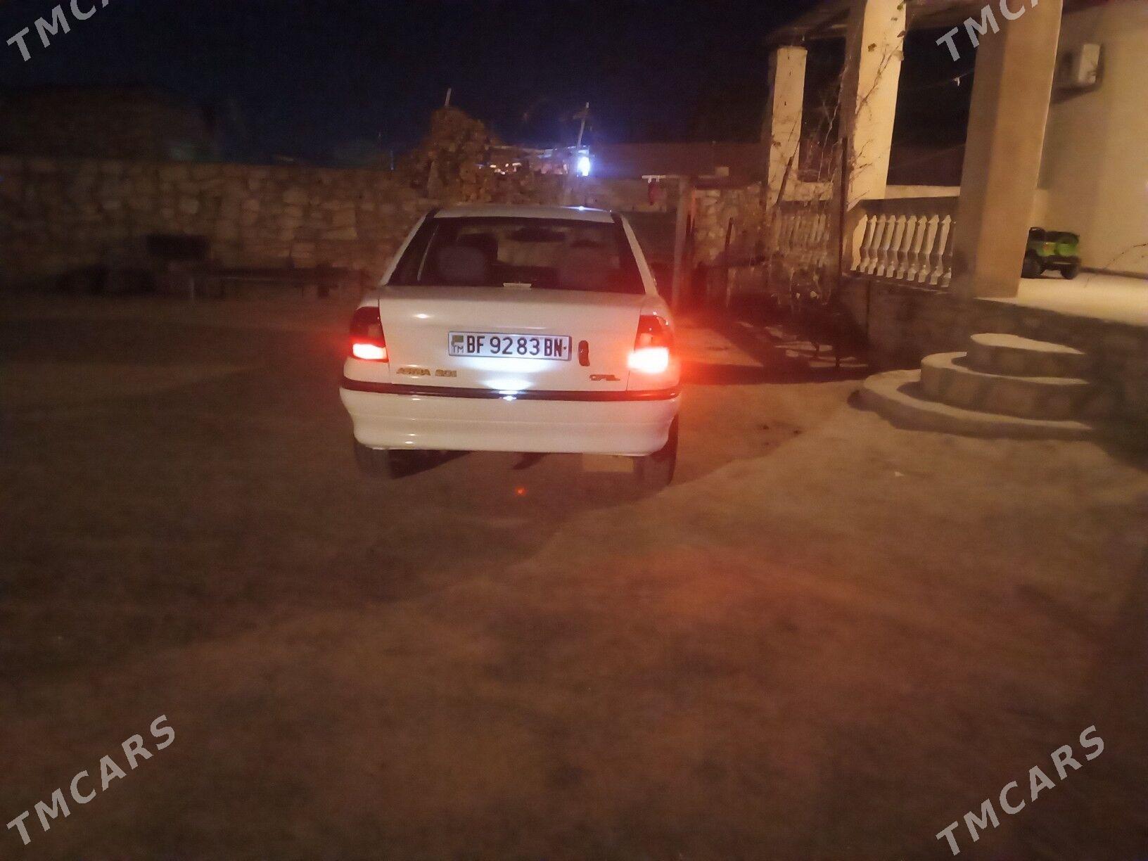 Opel Astra 1993 - 36 000 TMT - Türkmenbaşy - img 2