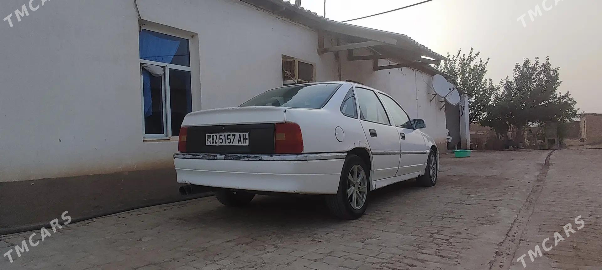 Opel Vectra 1991 - 25 000 TMT - Tejen - img 2