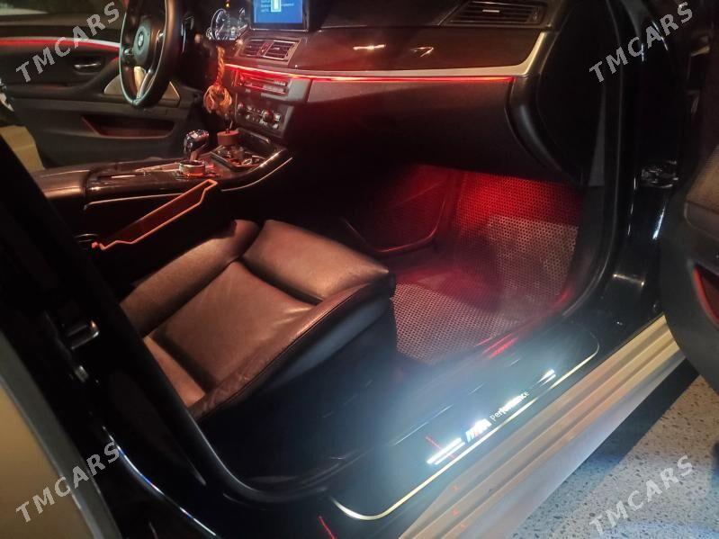 BMW F10 M5 2017 - 320 000 TMT - Podwoýski köç. (Bitarap Türkmenistan şaýoly) - img 6