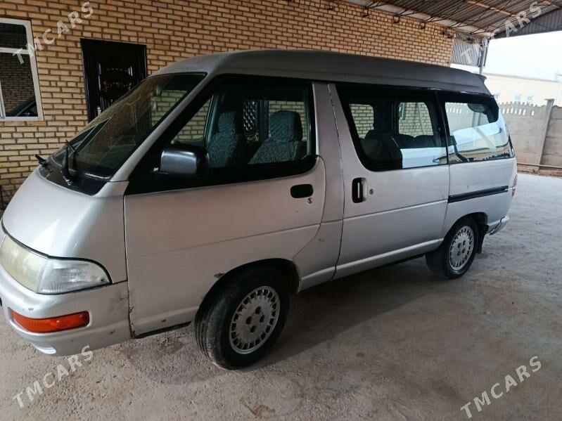 Toyota Hiace 1995 - 38 000 TMT - Murgap - img 3