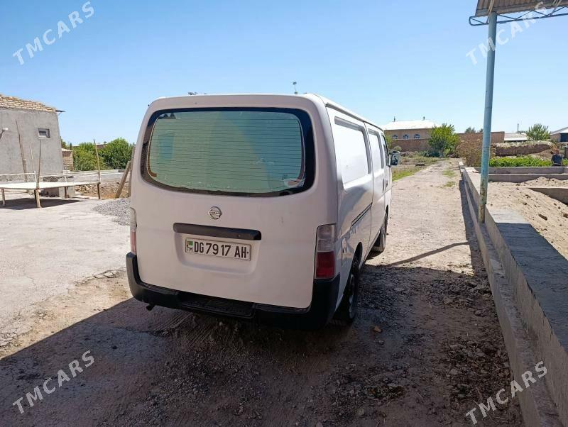 Nissan Urvan 2011 - 170 000 TMT - Türkmenabat - img 3