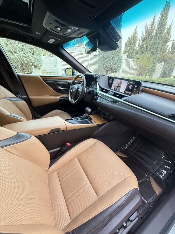 Lexus ES 350 2019 - 600 000 TMT - 30 мкр - img 7