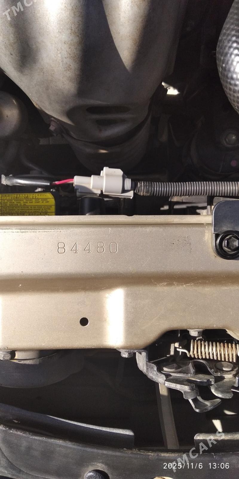 Toyota Camry 2011 - 200 000 TMT - Mary - img 5