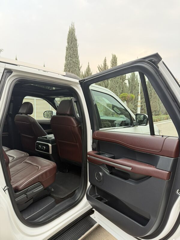 Ford Expedition 2023 - 765 000 TMT - 30 мкр - img 10