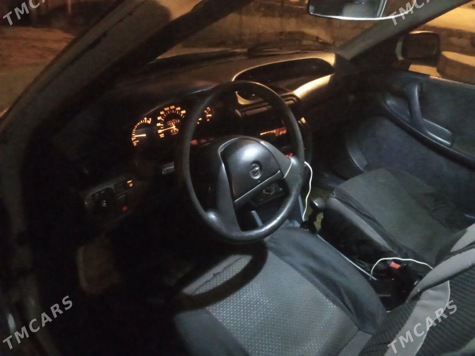 Opel Astra 1993 - 36 000 TMT - Türkmenbaşy - img 4