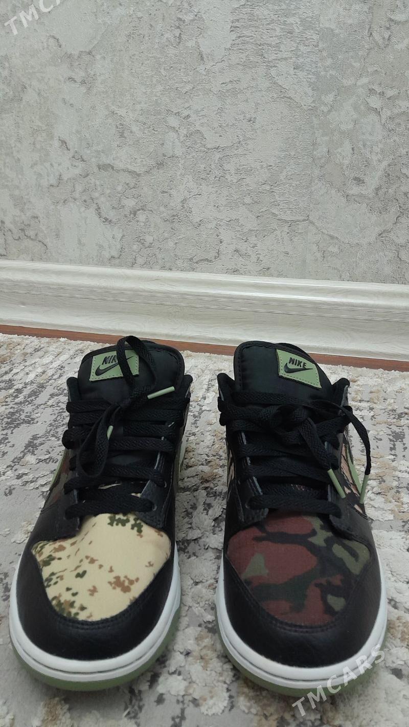 Nike krasofga - Балканабат - img 3