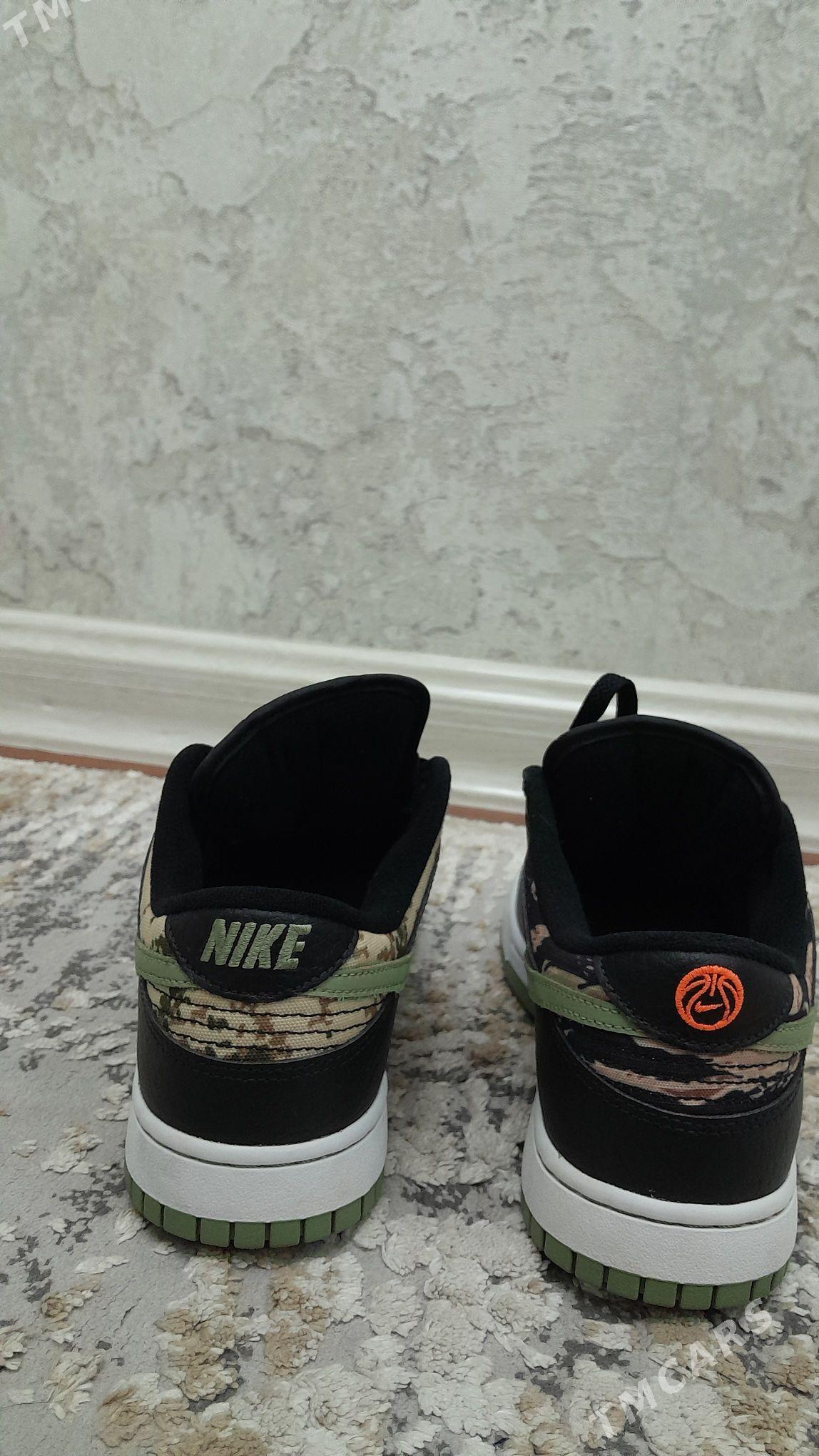 Nike krasofga - Балканабат - img 2