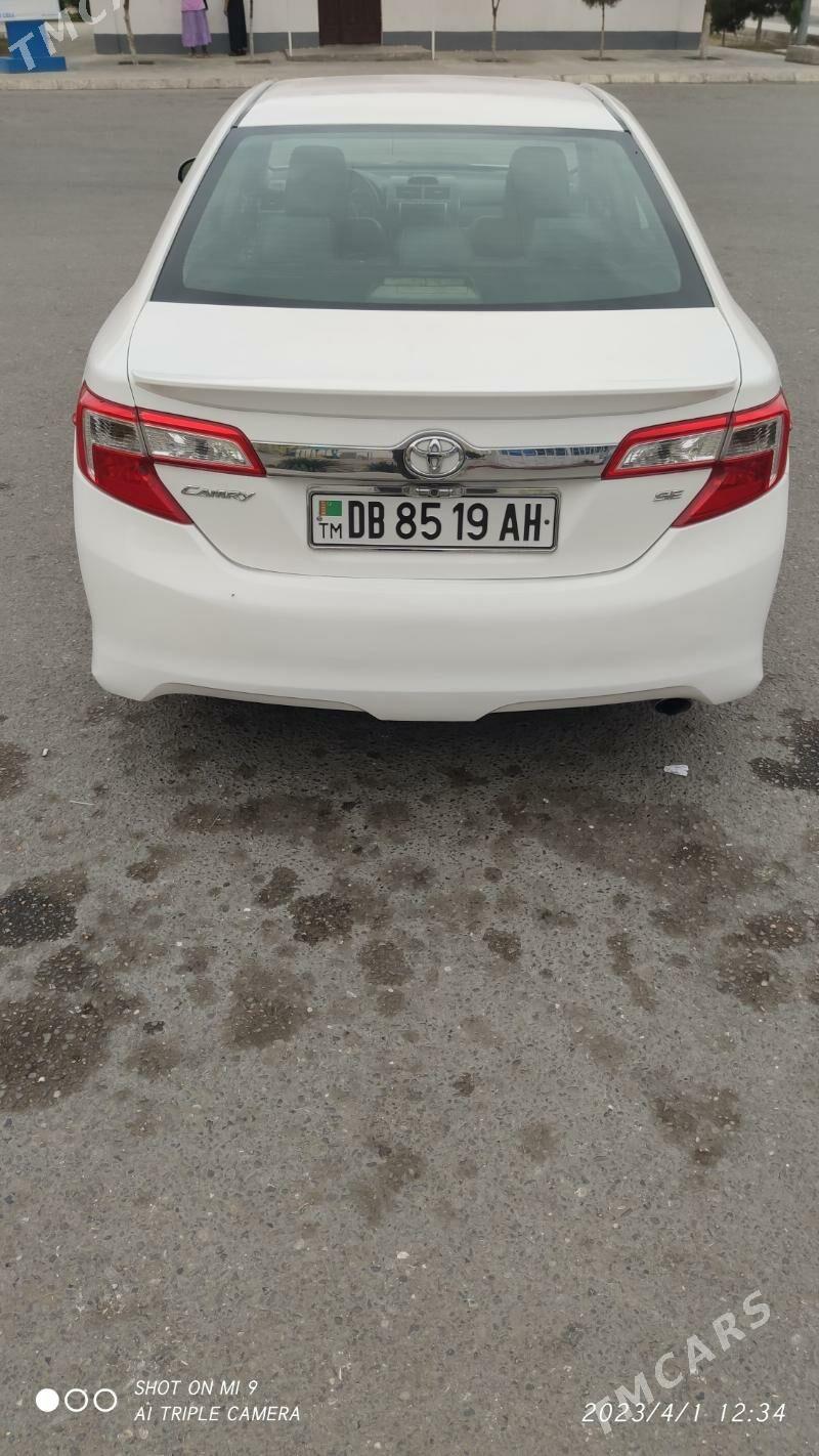 Toyota Camry 2011 - 230 000 TMT - Гёкдепе - img 2