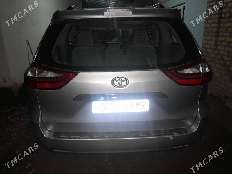 Toyota Sienna 2018 - 420 000 TMT - Tagtabazar - img 4