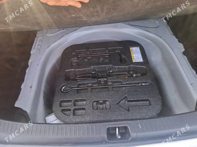 Toyota Corolla 2023 - 240 000 TMT - Ашхабад - img 4