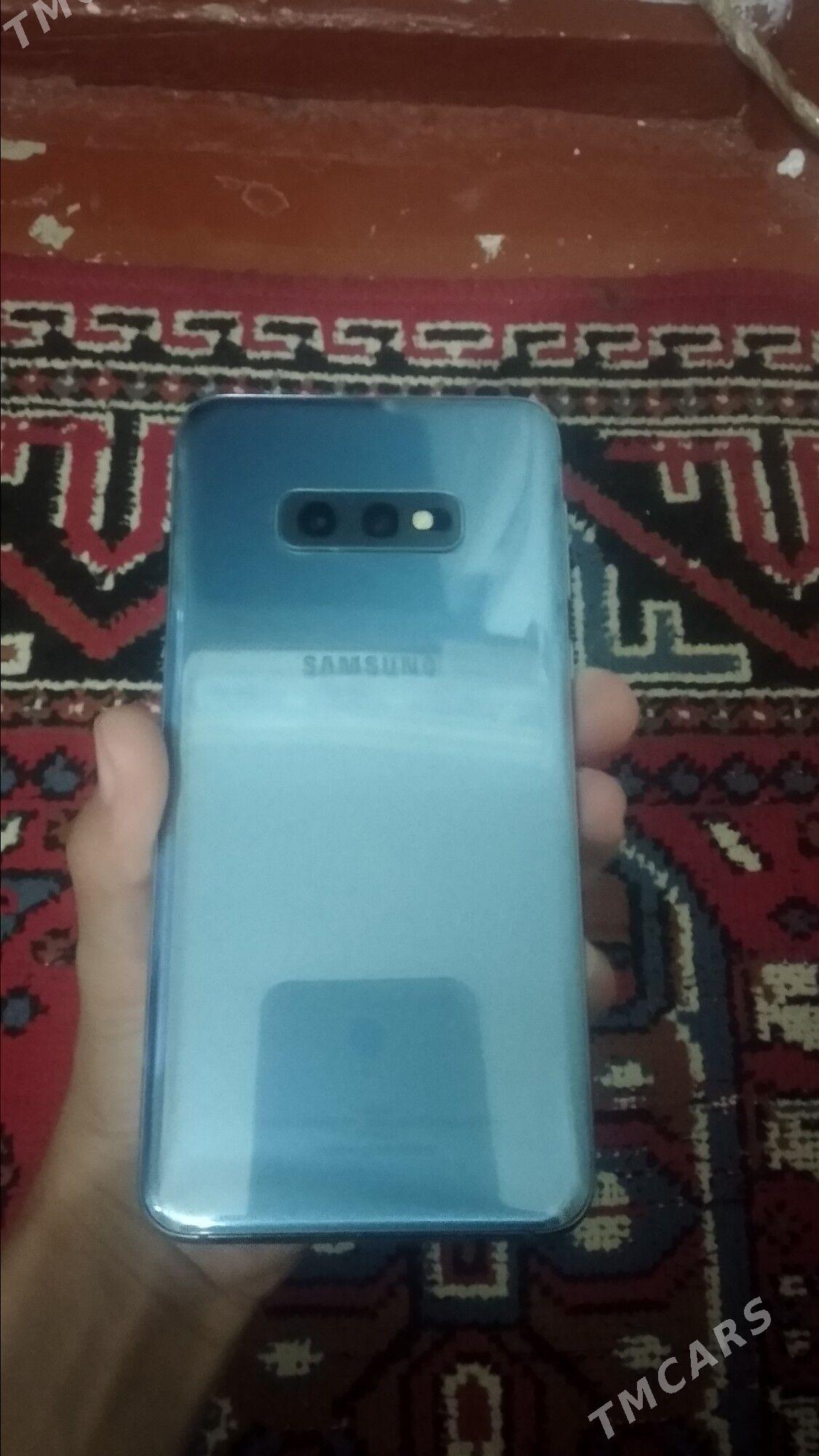 samsung s10e - Mary - img 2