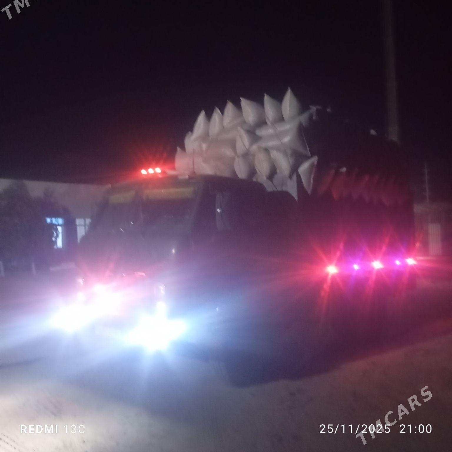 Maz Samosval 1984 - 200 000 TMT - Ak bugdaý etraby - img 1