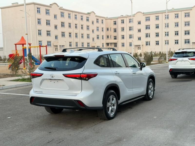Toyota Highlander 2021 - 483 000 TMT - Мары - img 4