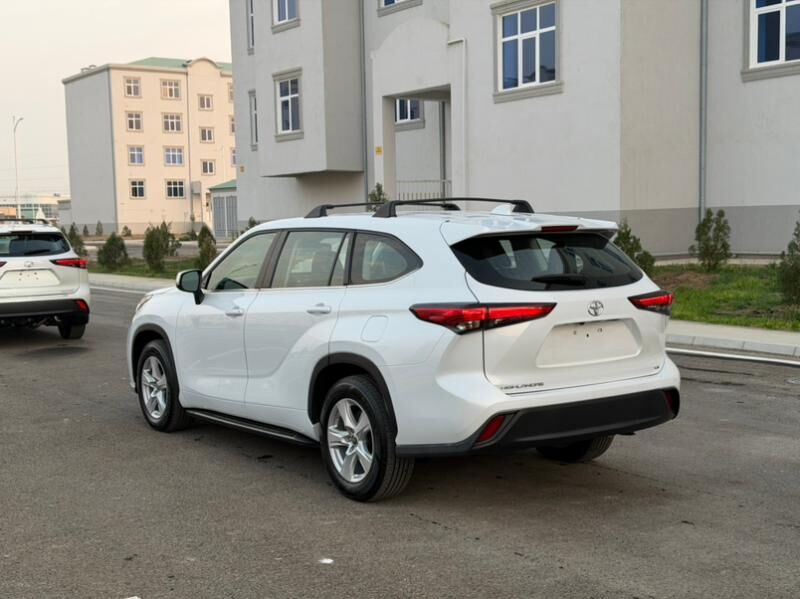Toyota Highlander 2021 - 483 000 TMT - Мары - img 5