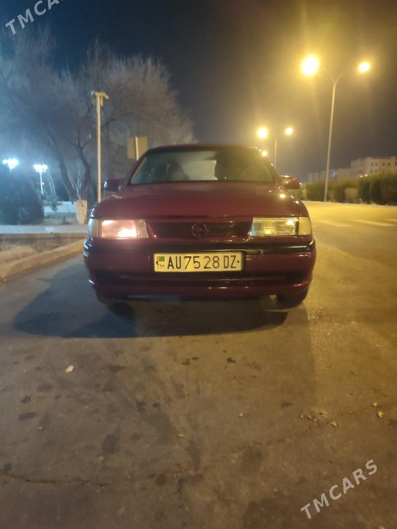 Opel Vectra 1992 - 30 000 TMT - Дашогуз - img 5