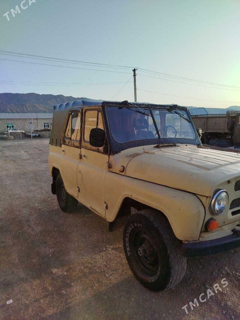 UAZ 469 1980 - 23 000 TMT - Берекет - img 4