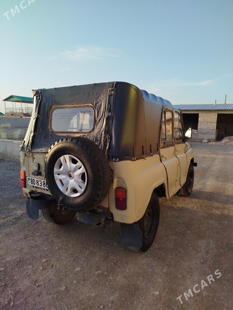 UAZ 469 1980 - 23 000 TMT - Берекет - img 3