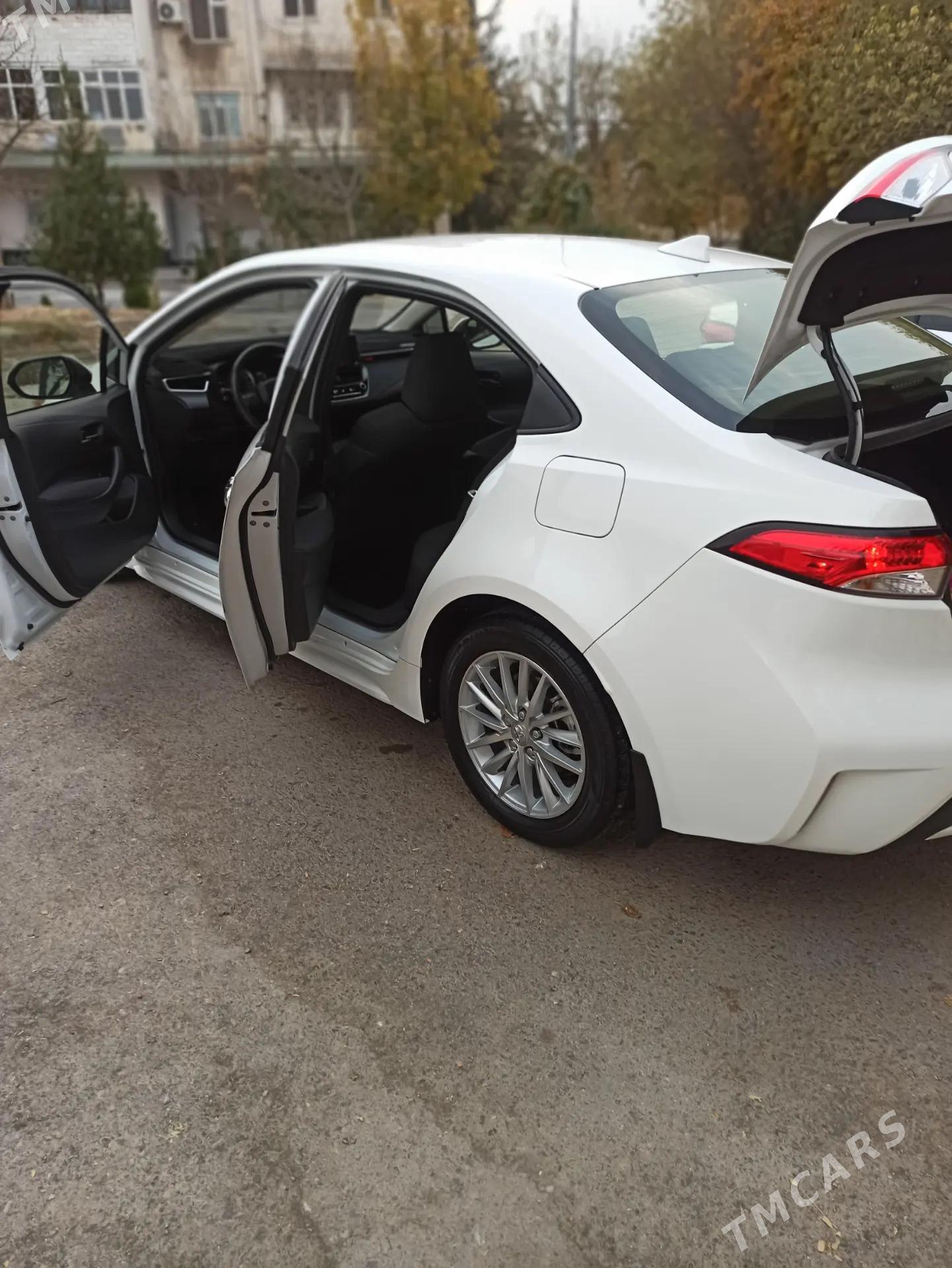 Toyota Corolla 2022 - 250 000 TMT - 1 мкр - img 3