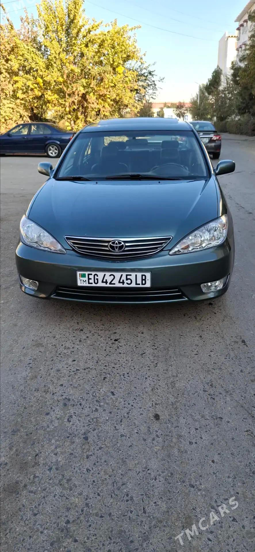 Toyota Camry 2005 - 200 000 TMT - Сакар - img 3