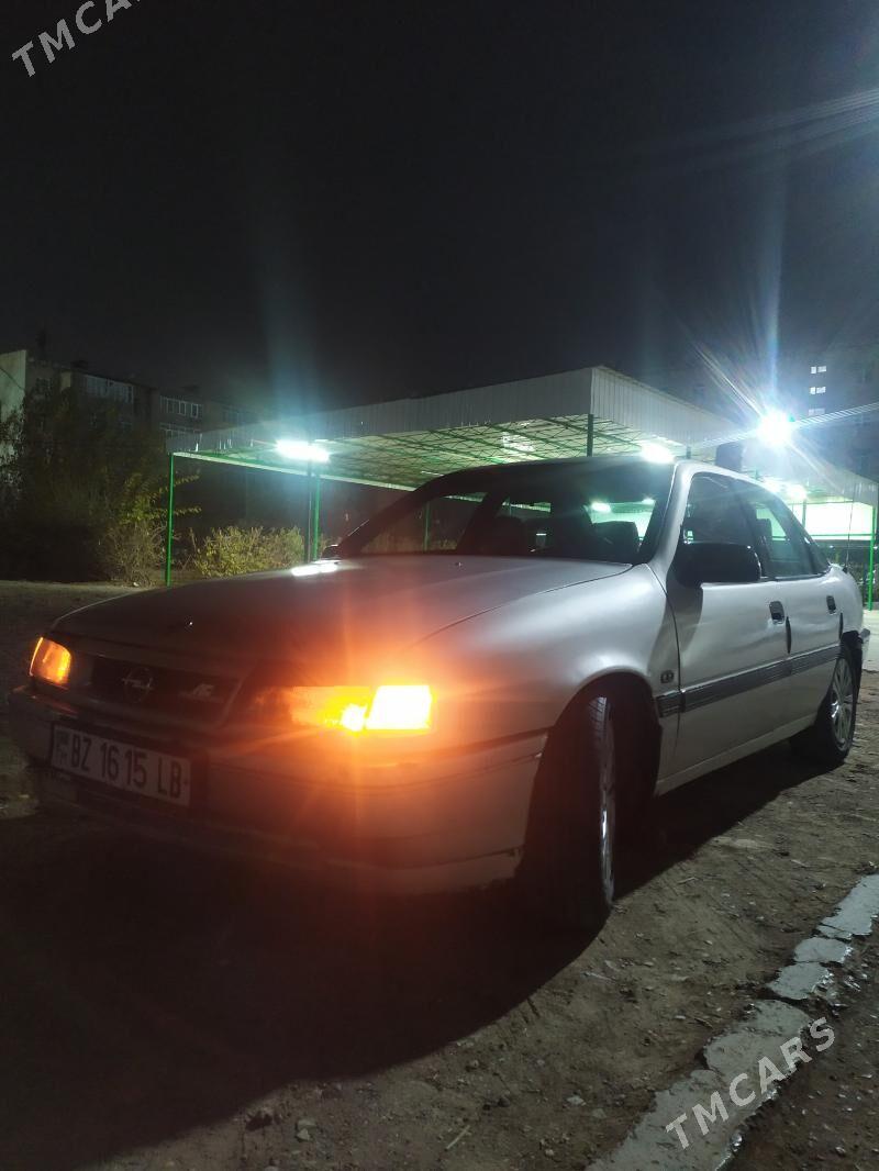 Opel Vectra 1992 - 35 000 TMT - Туркменабат - img 1