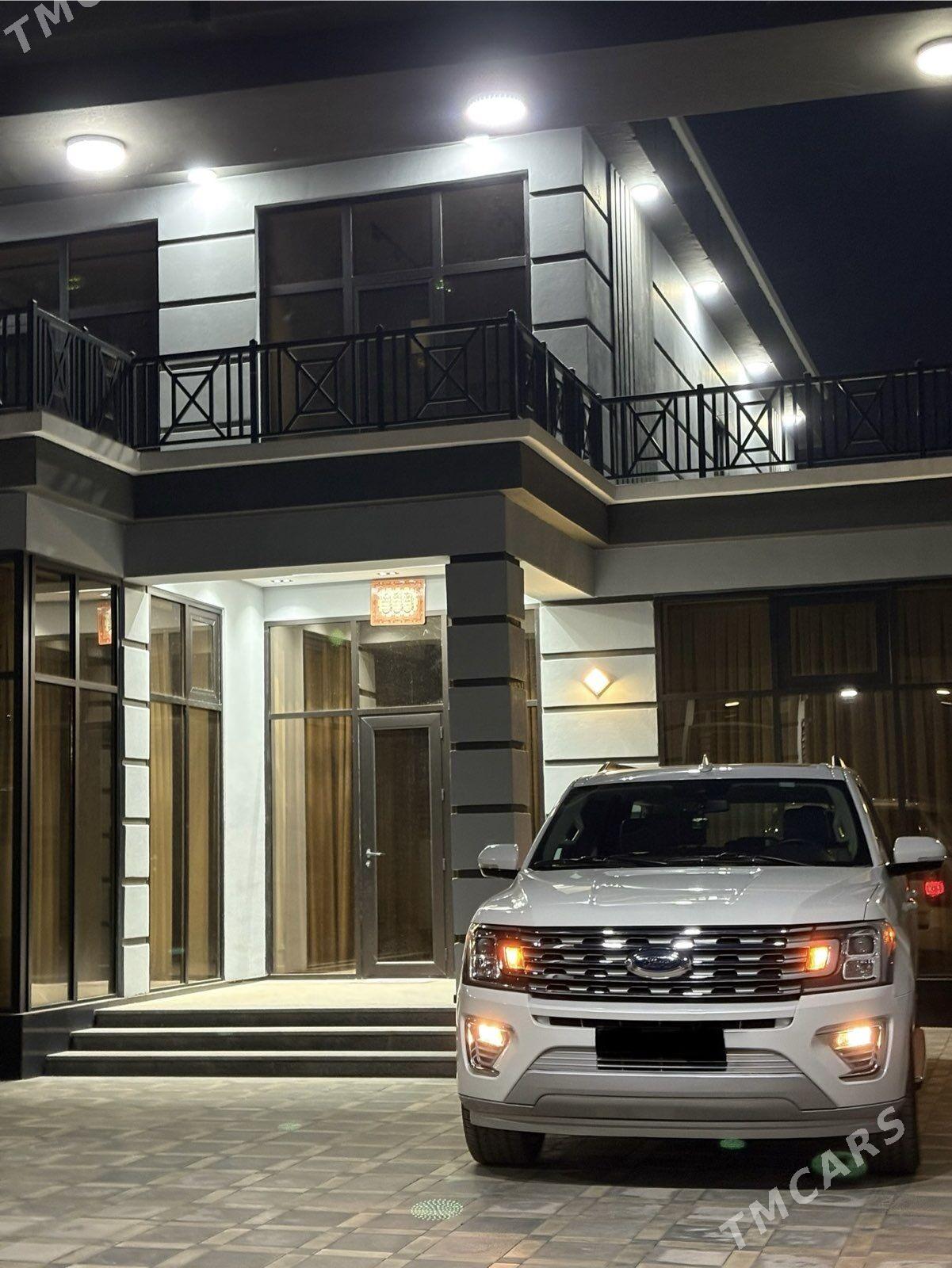 Ford Expedition 2021 - 580 000 TMT - Gurtly - img 1