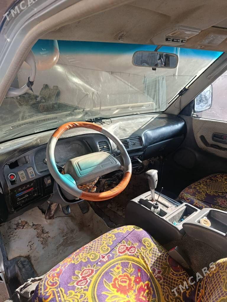 Toyota Town Ace 1992 - 50 000 TMT - Ýolöten - img 5