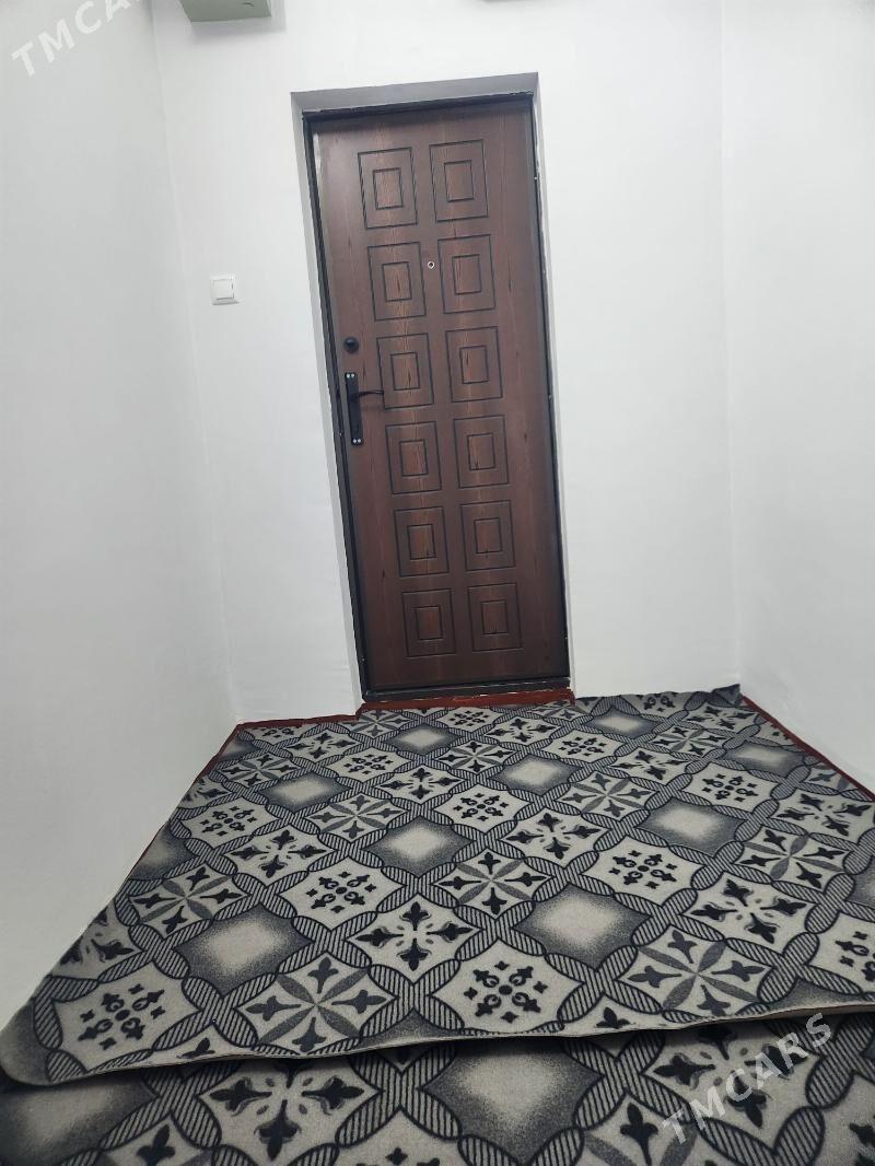 satlyk jay - Mary - img 1