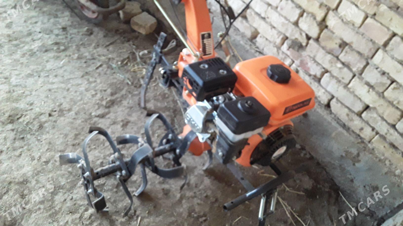 mini traktor - Babadaýhan - img 1