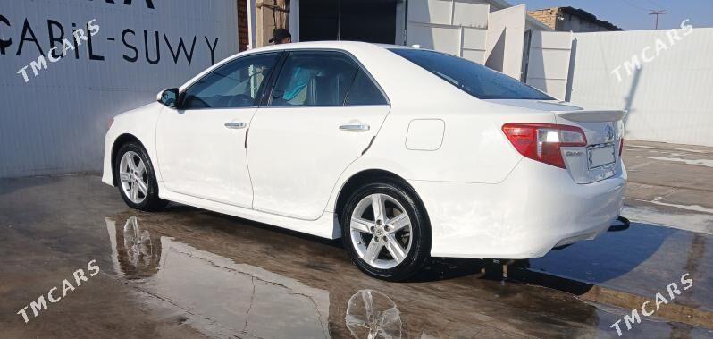 Toyota Camry 2012 - 220 000 TMT - Ёлётен - img 9