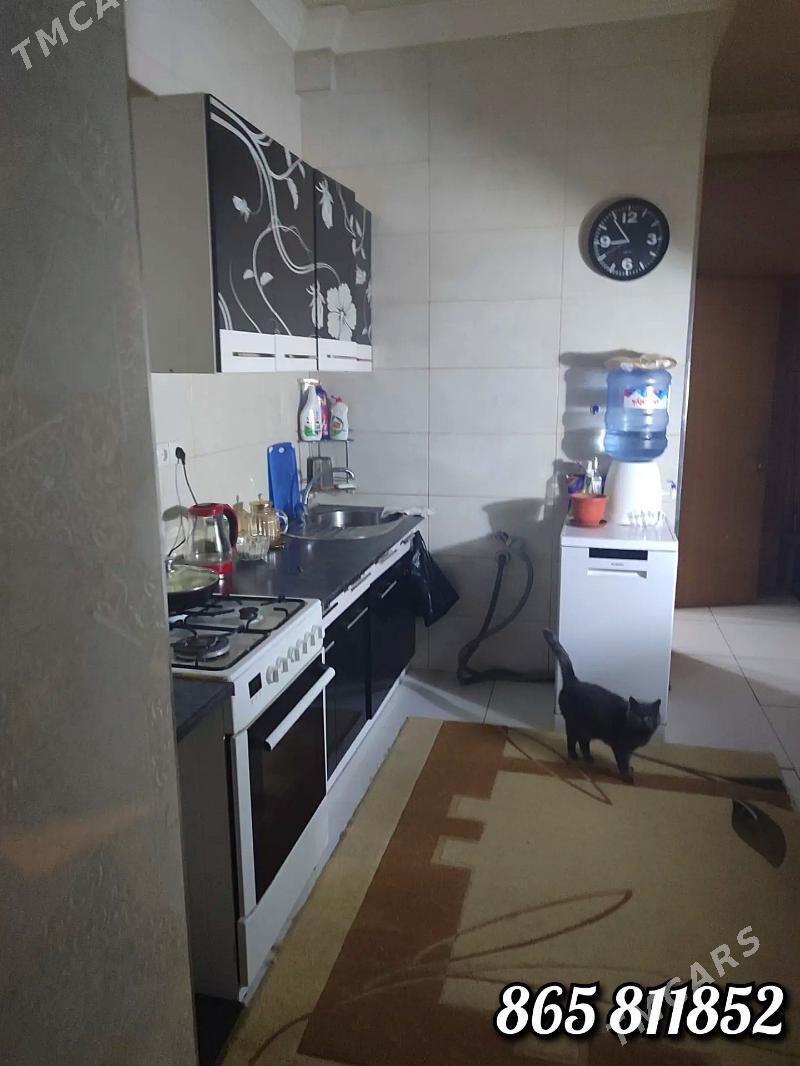  Центр - 3 ком. - 1 этаж - Ашхабад - img 4