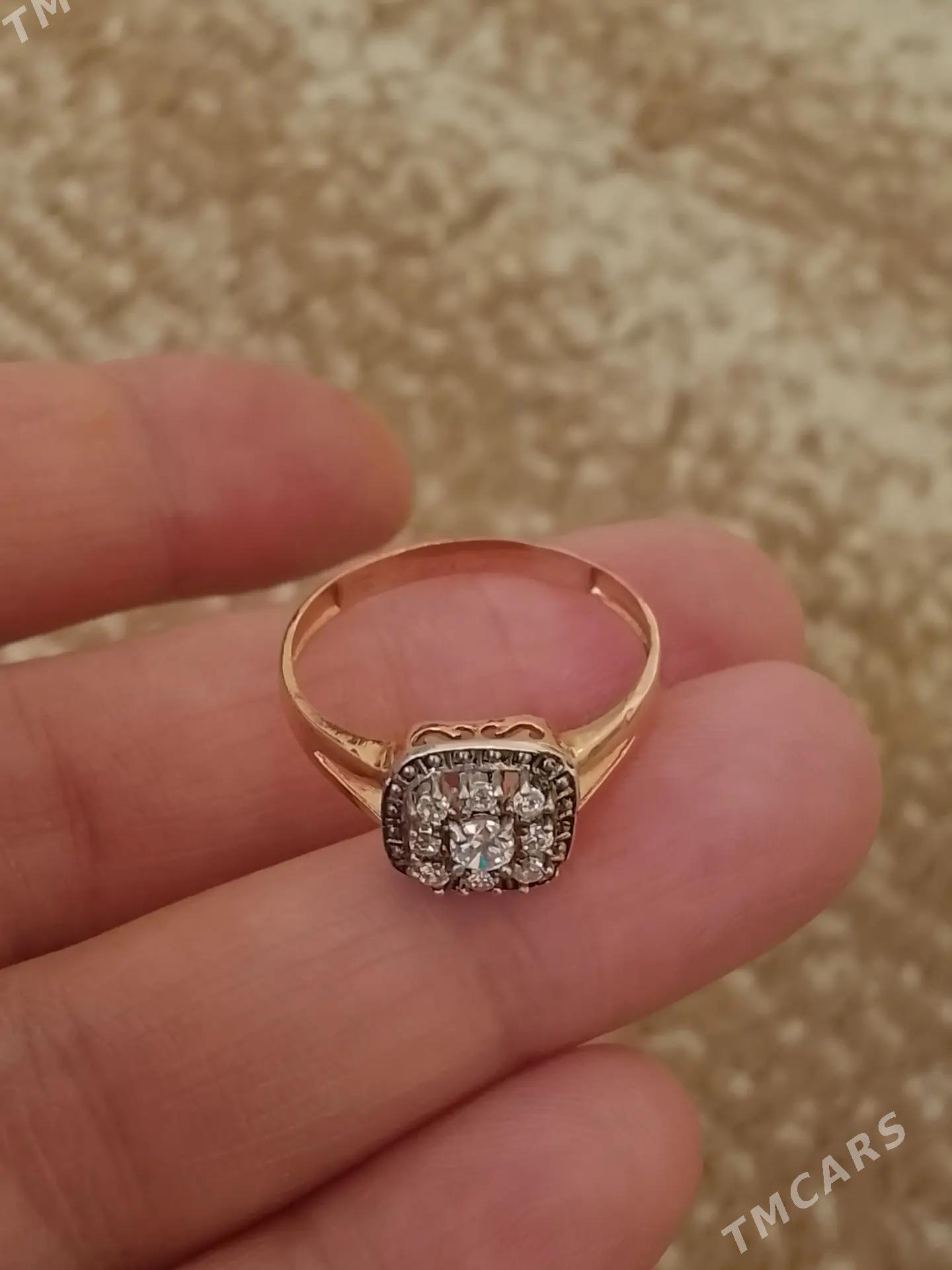 Gyzyl yuzik - Aşgabat - img 1