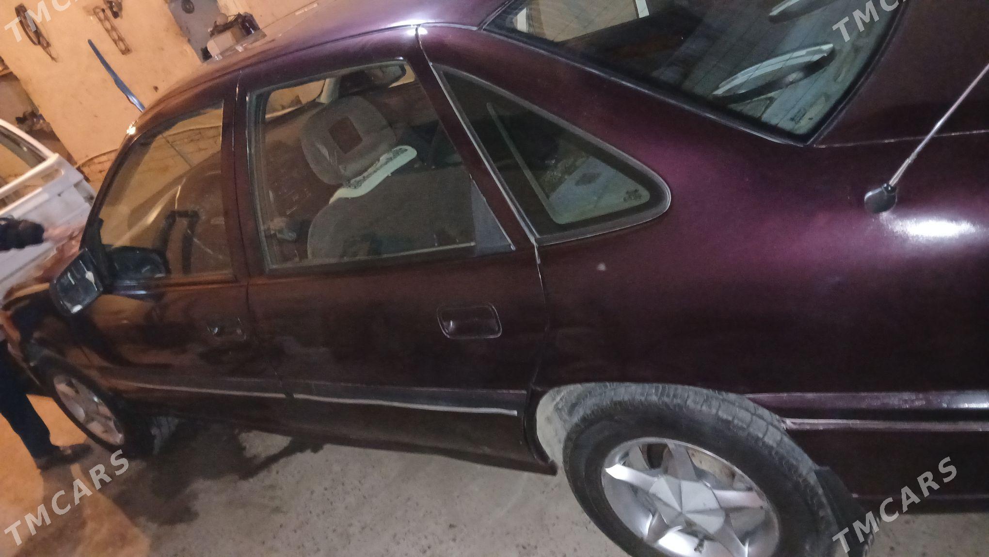Opel Vectra 1992 - 38 000 TMT - Шабатский этрап - img 3